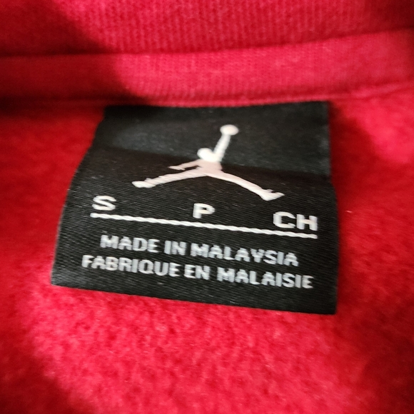 Jordan Men's Hoodie in Red and Black - Picture 2 of 3